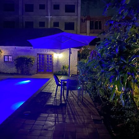 The Little Outlook Bed & Breakfast วิกตอเรียฟอลส์ ภายนอก รูปภาพ